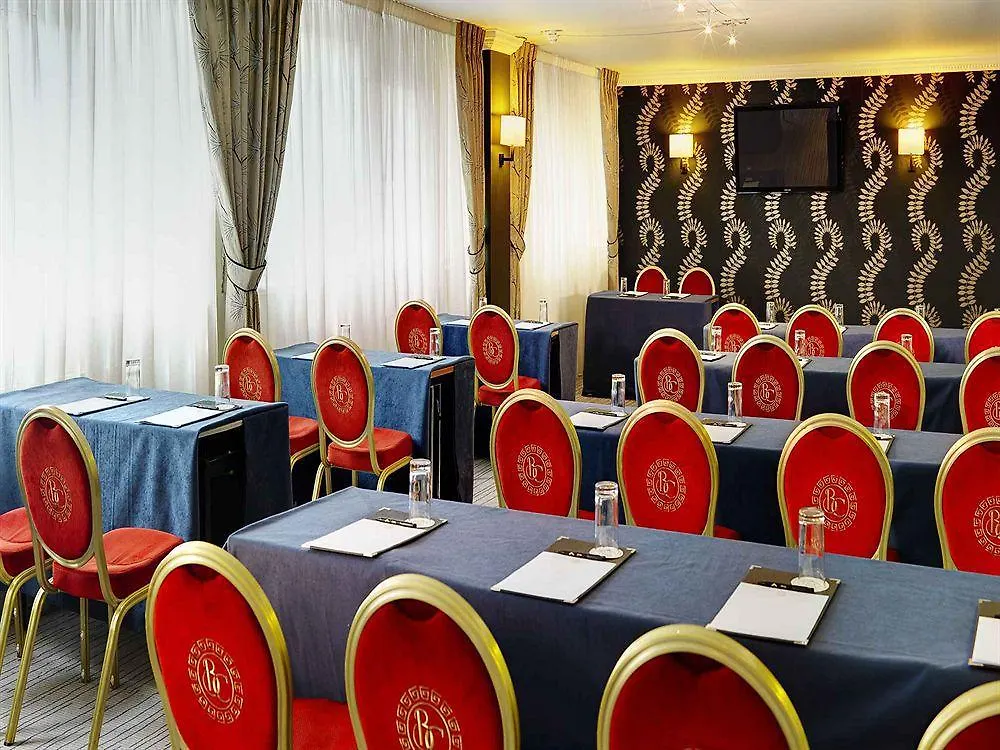 Clyde Court Hotel Dublin 4*,