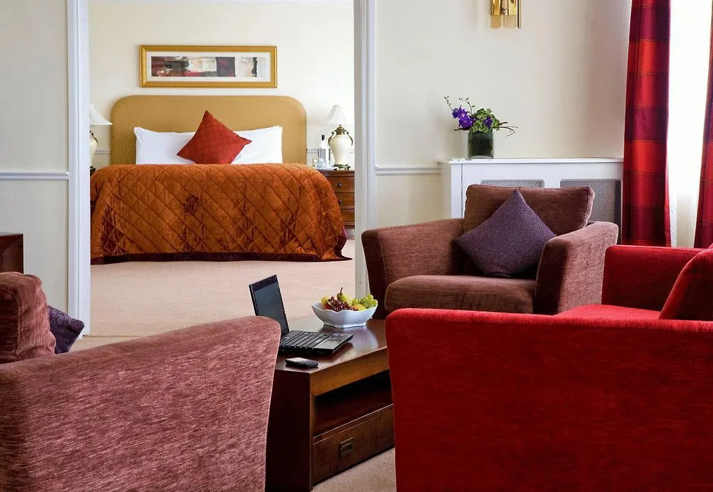 Clyde Court Hotel Dublin 4*,
