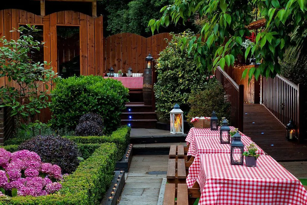 ****  Clyde Court Hotel Dublino Irlanda